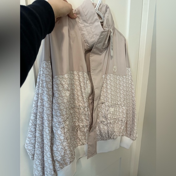 GUESS Jacket - Picture 2 of 6